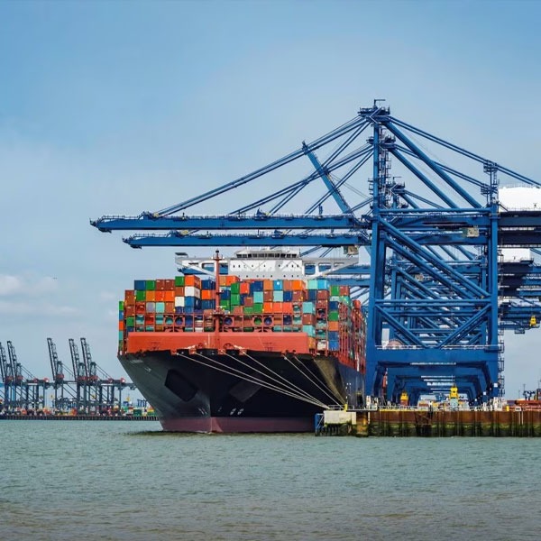Ship repair and maintenance dubai
